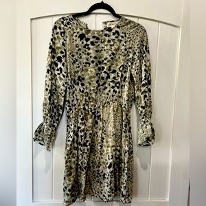 Cloth and Stone dress. Green hues